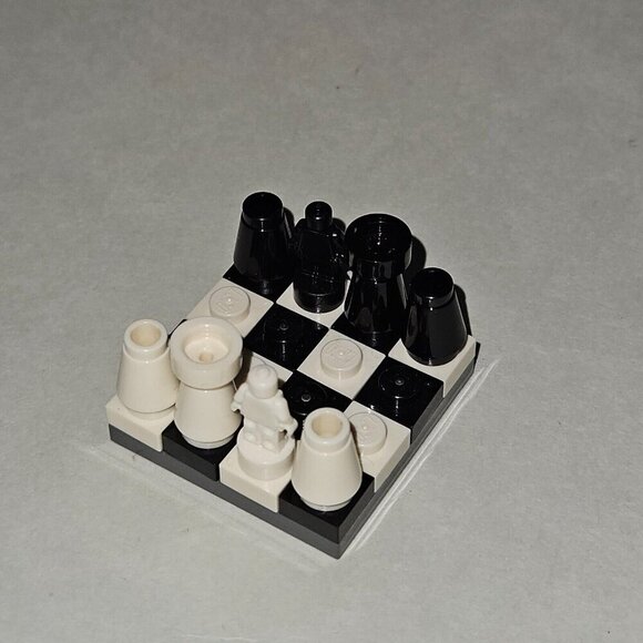 LEGO Harry Potter Advent Calendar 75964 Fireplace Present Hogwarts Express Chess - Picture 9 of 16